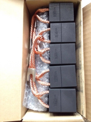 Chổi than EG236S